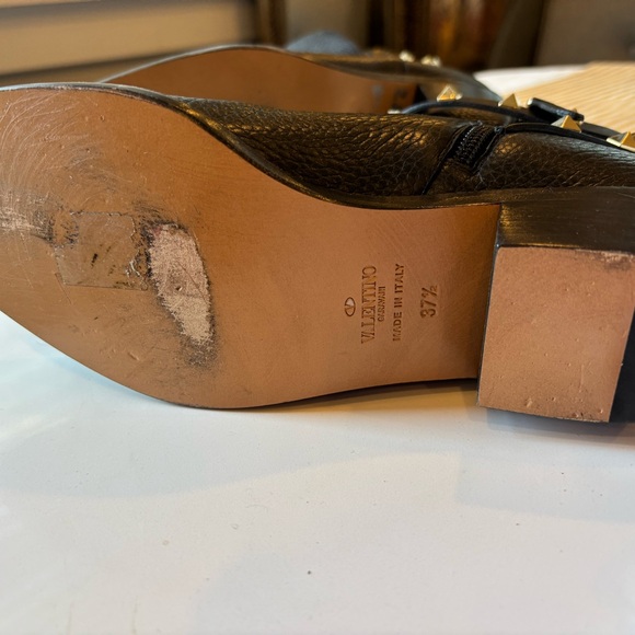 Valentino Black Leather Studded Ankle Boots Booties 37 1/2, US 7 - Picture 6 of 7